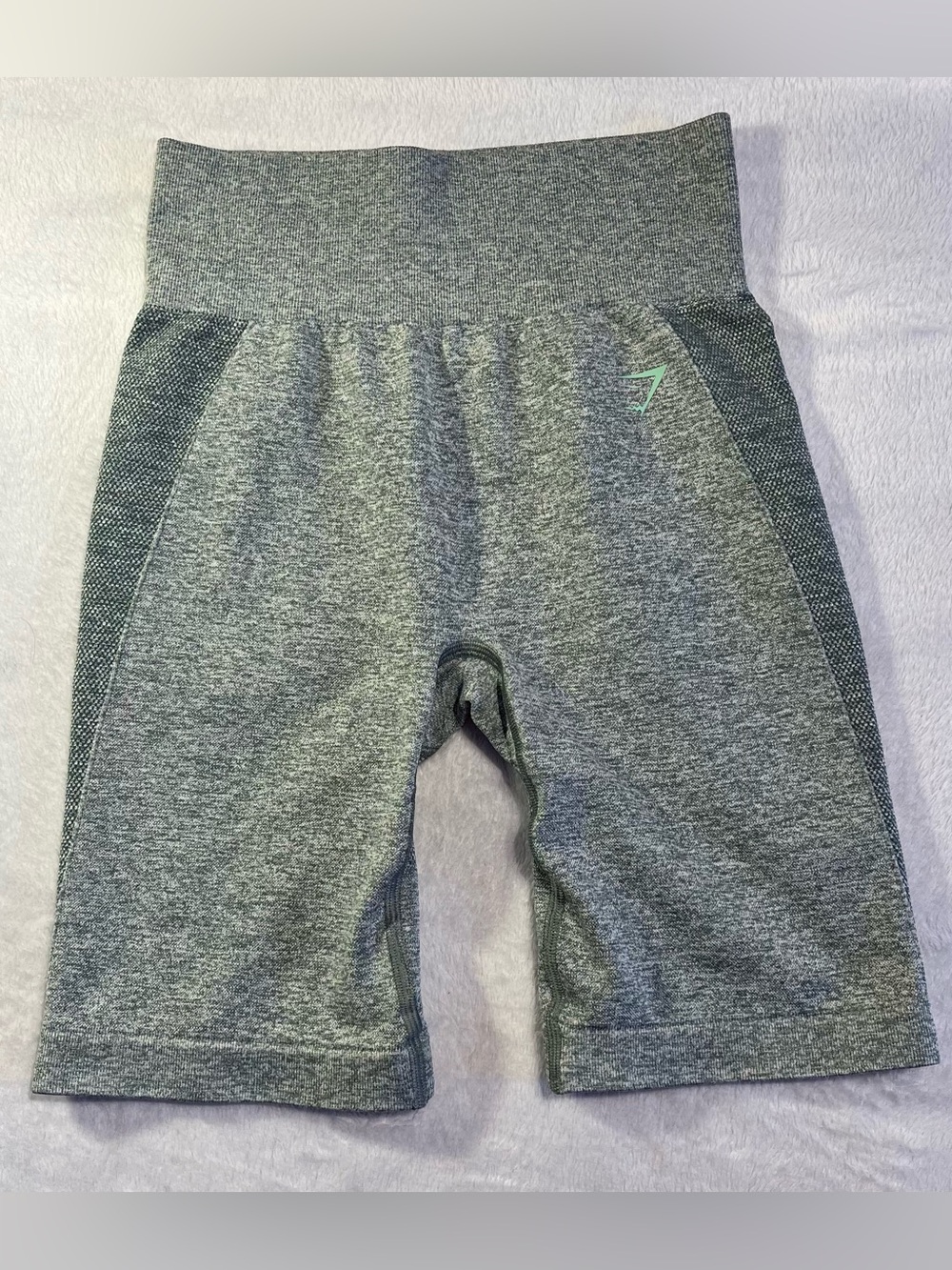 Gymshark High-Waisted Seamless Biker Shorts - Green - Size Small
